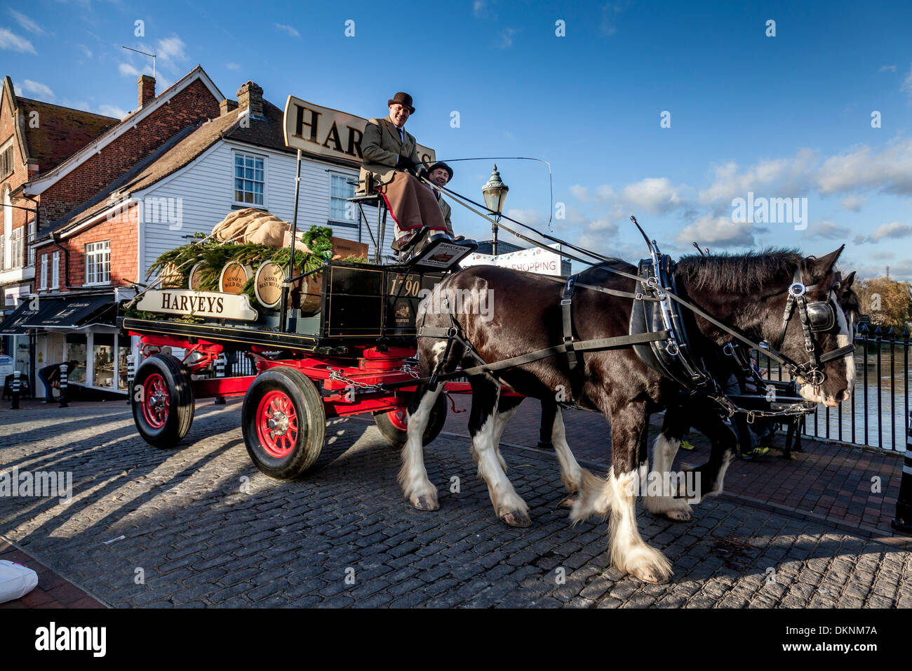 Dray wagon hires stock photography and images Alamy