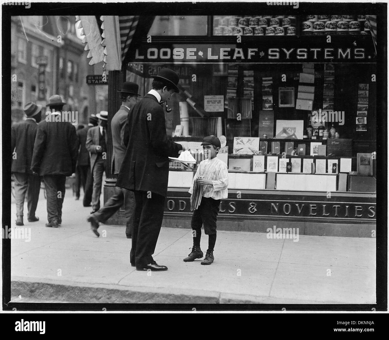 Портрет мужчины в шляпе. Мальчик старую е. Нью йорк 19 век. Мальчик старую е. Ли джеффрис.