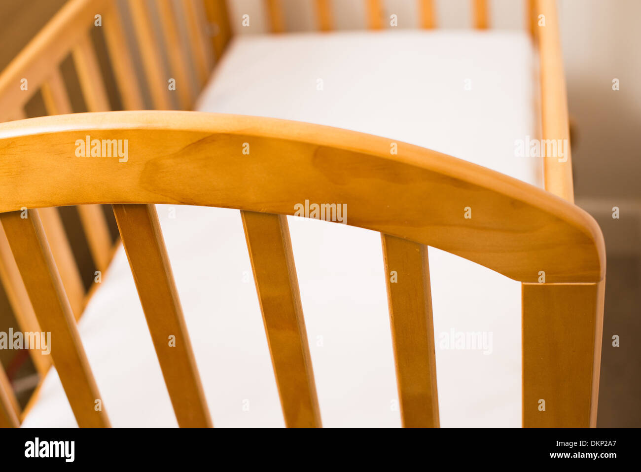 Empty crib hires stock photography and images Alamy