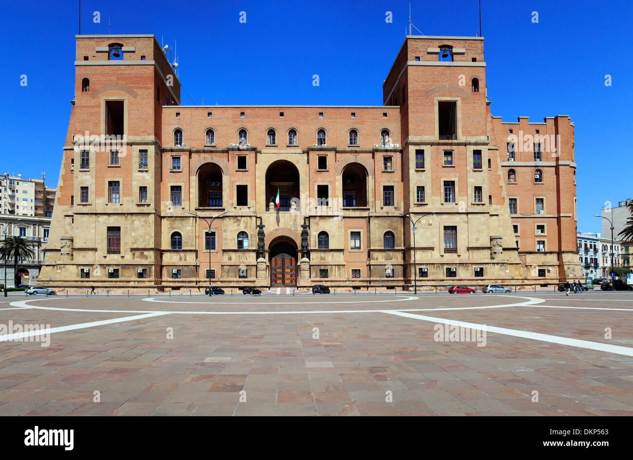 Law courts, Piazza Marina D' Italia, Taranto, Apulia, Italy Stock Photo