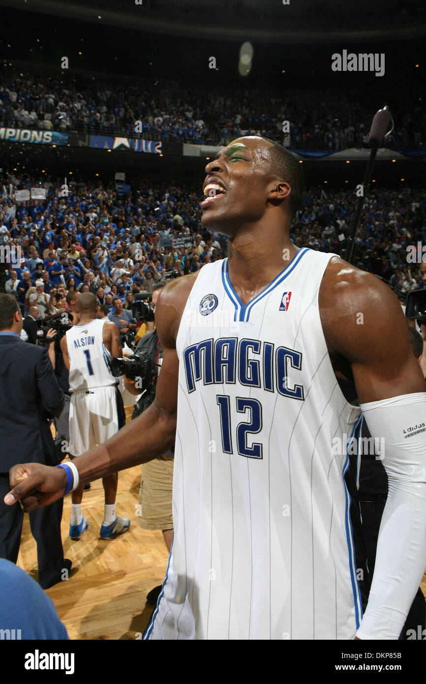 Globoesporte.com > Basquete - NOTÍCIAS - Técnico do Orlando Magic tenta  tornar Dwight Howard um jogador mais efetivo