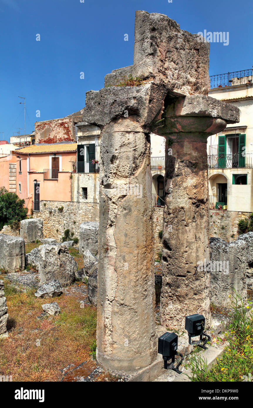 Temple of Apollo, Piazza Pantalica, Ortygia, Syracuse, Sicily, Italy Stock Photo