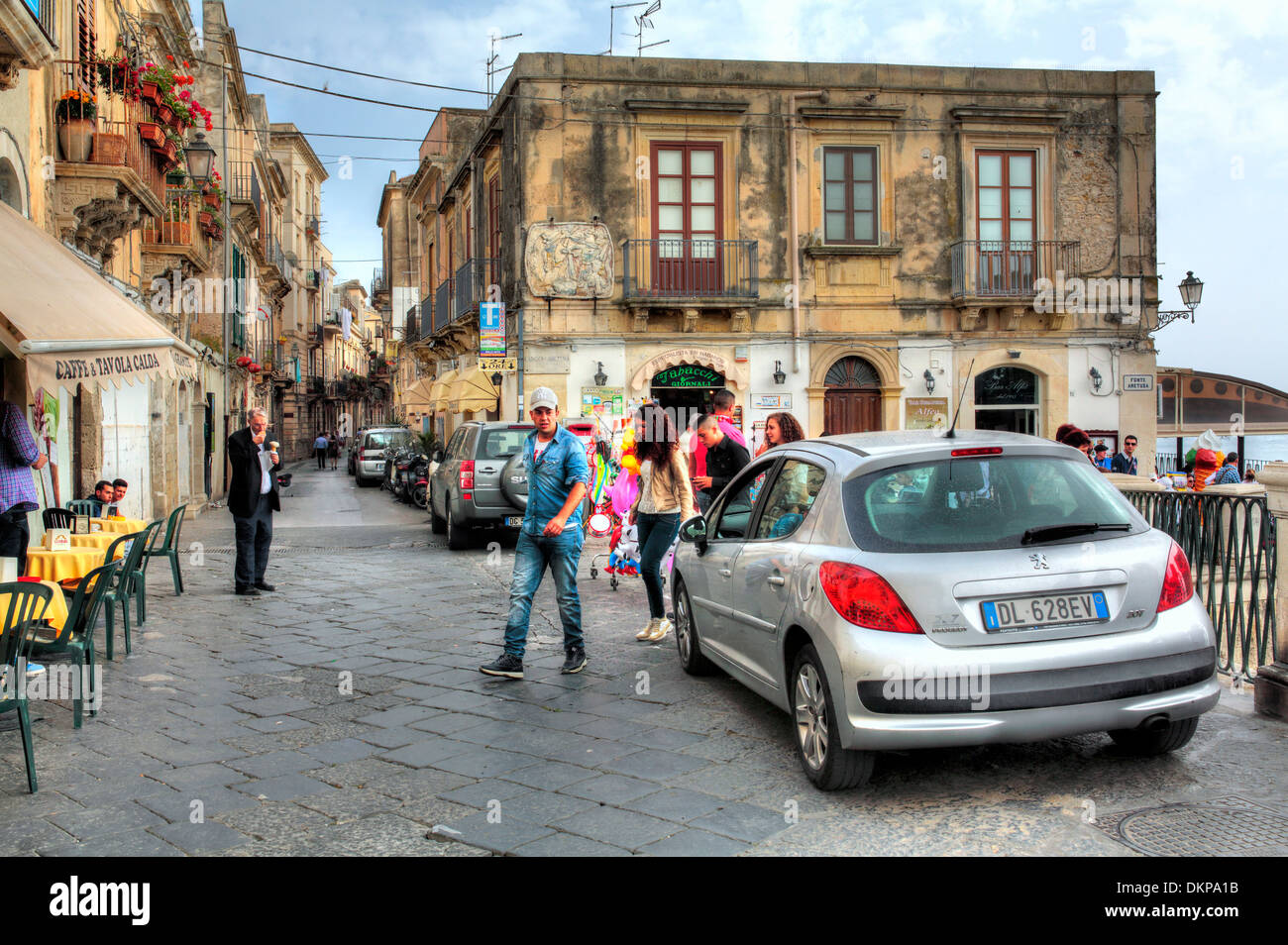 Street in old town, Ortygia, Syracuse, Sicily, Italy Stock Photo
