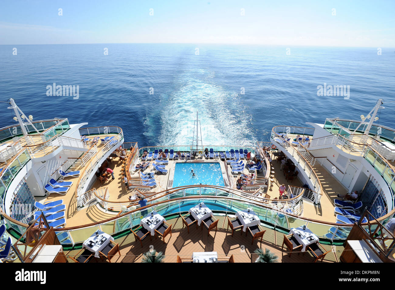Ventura cruise ship hi-res stock photography and images - Alamy
