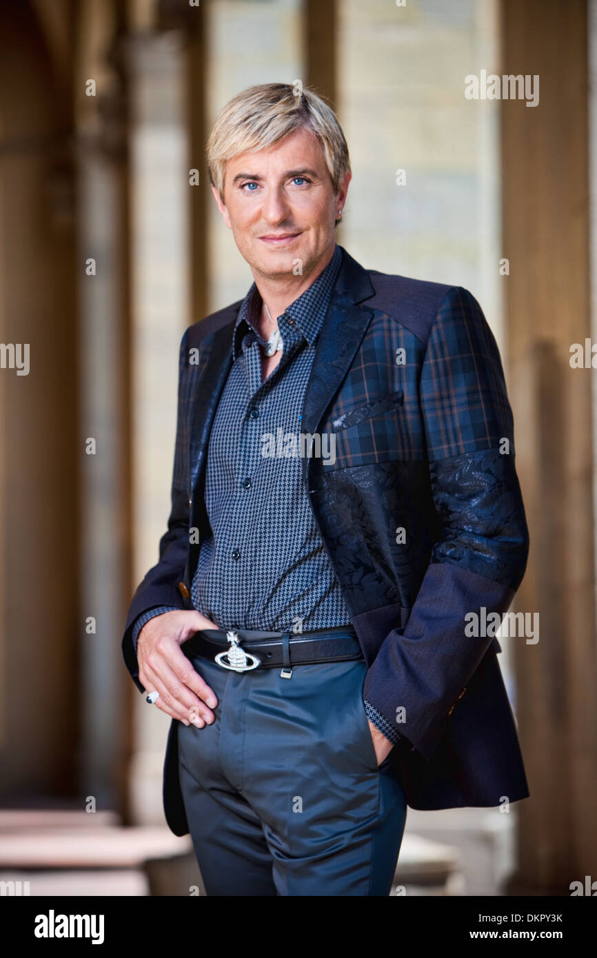 Portrait shot in Tuscany Italy of concert pianist Jean-Yves Thibaudet Stock  Photo - Alamy