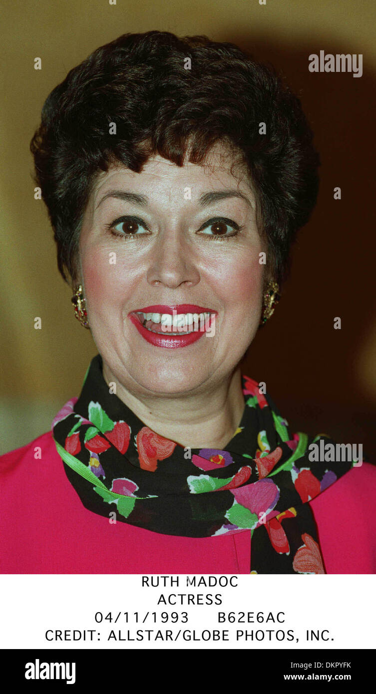 Ruth Madoc Actress High Resolution Stock Photography and Images - Alamy