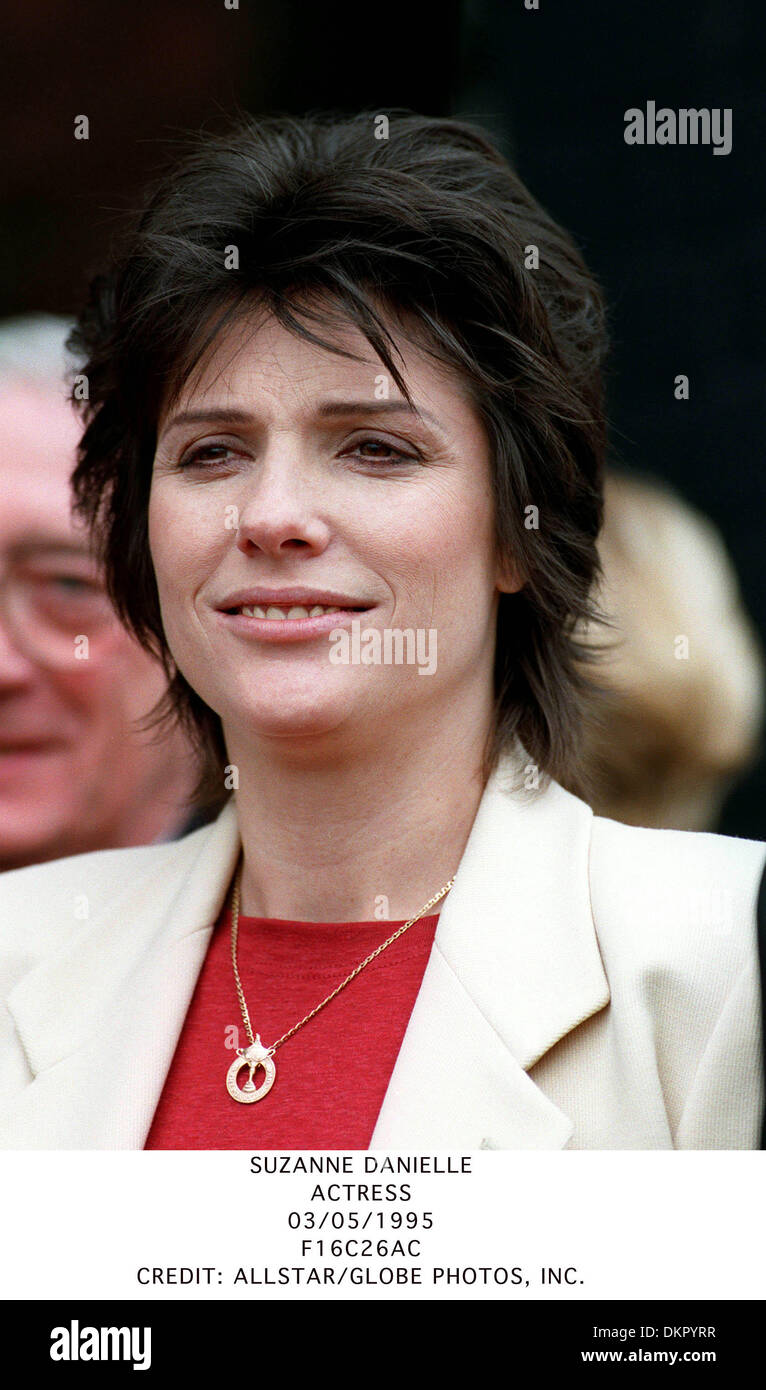 Alexis Bledel,Maxine Medina (b. 1990) Adult pictures Auti Angel,Peter Firth (born 1953) Pamela Green,Devon Windsor 6 2013?resent Hot clip Arthur English (1919?995),Janet Suzman (born 1939)