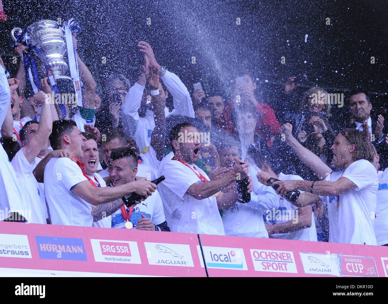 Football, Soccer, sport, Switzerland, cup, Final, trophy, Stade de Suisse, Bern, team, GC, winner, celebration, champagne Stock Photo