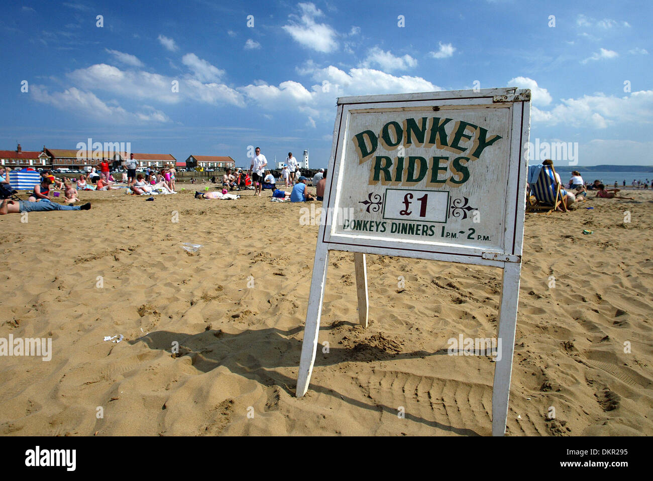 Donkey rides sign hi-res stock photography and images - Alamy