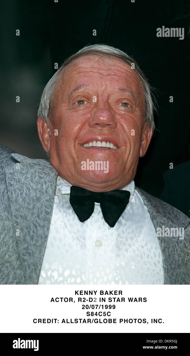 Kenny Baker High Resolution Stock Photography and Images - Alamy