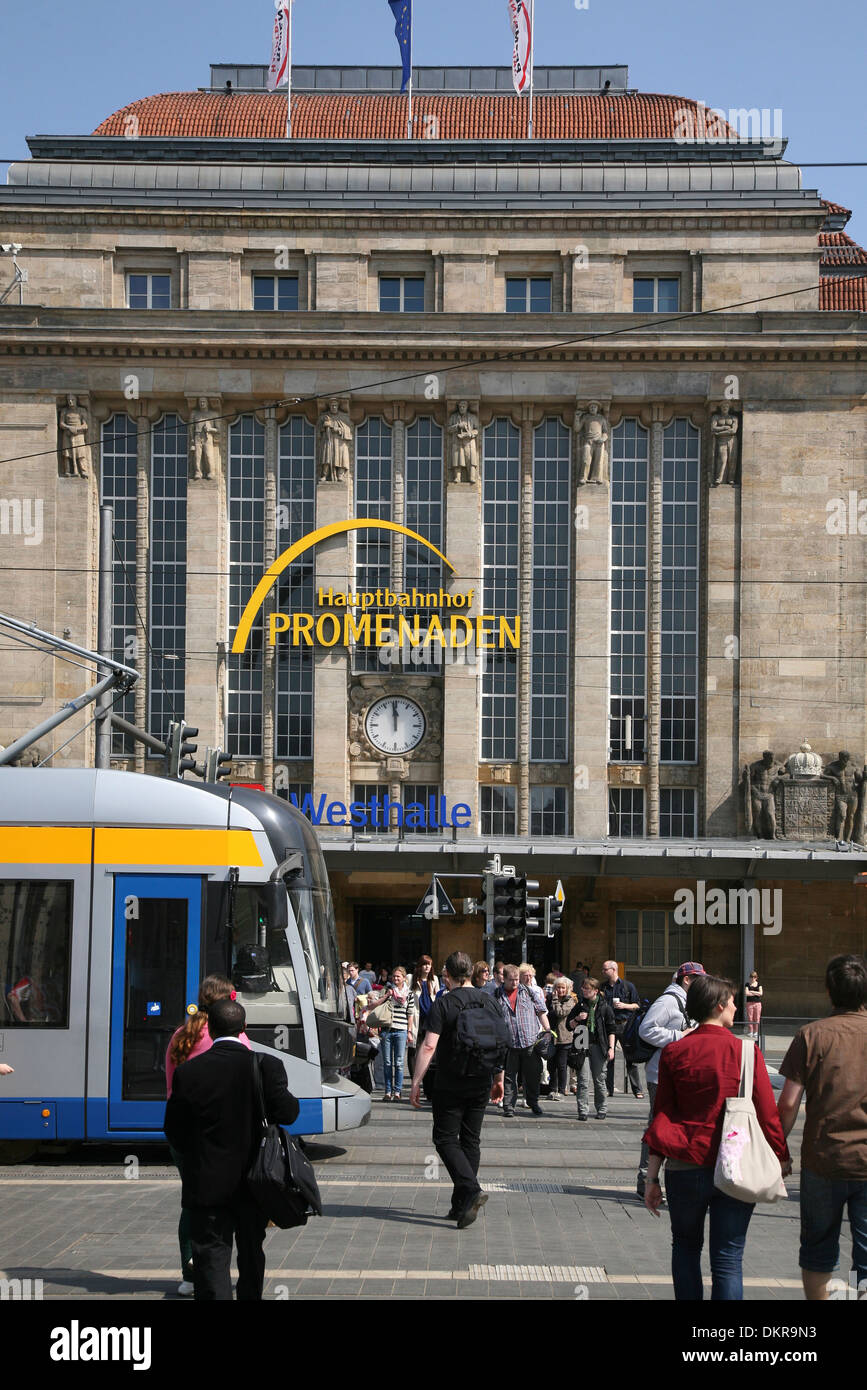 Leipzig Sachsen Hauptbahnhof central station main station Promenaden Stock Photo