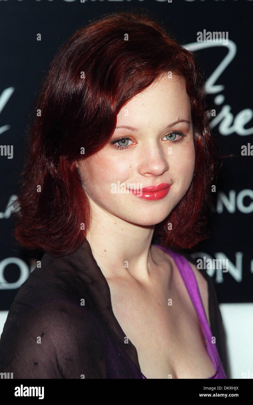 THORA BIRCH.ACTRESS.BEVERLY HILLS, LA, USA.11/12/2000.BD87A18C Stock