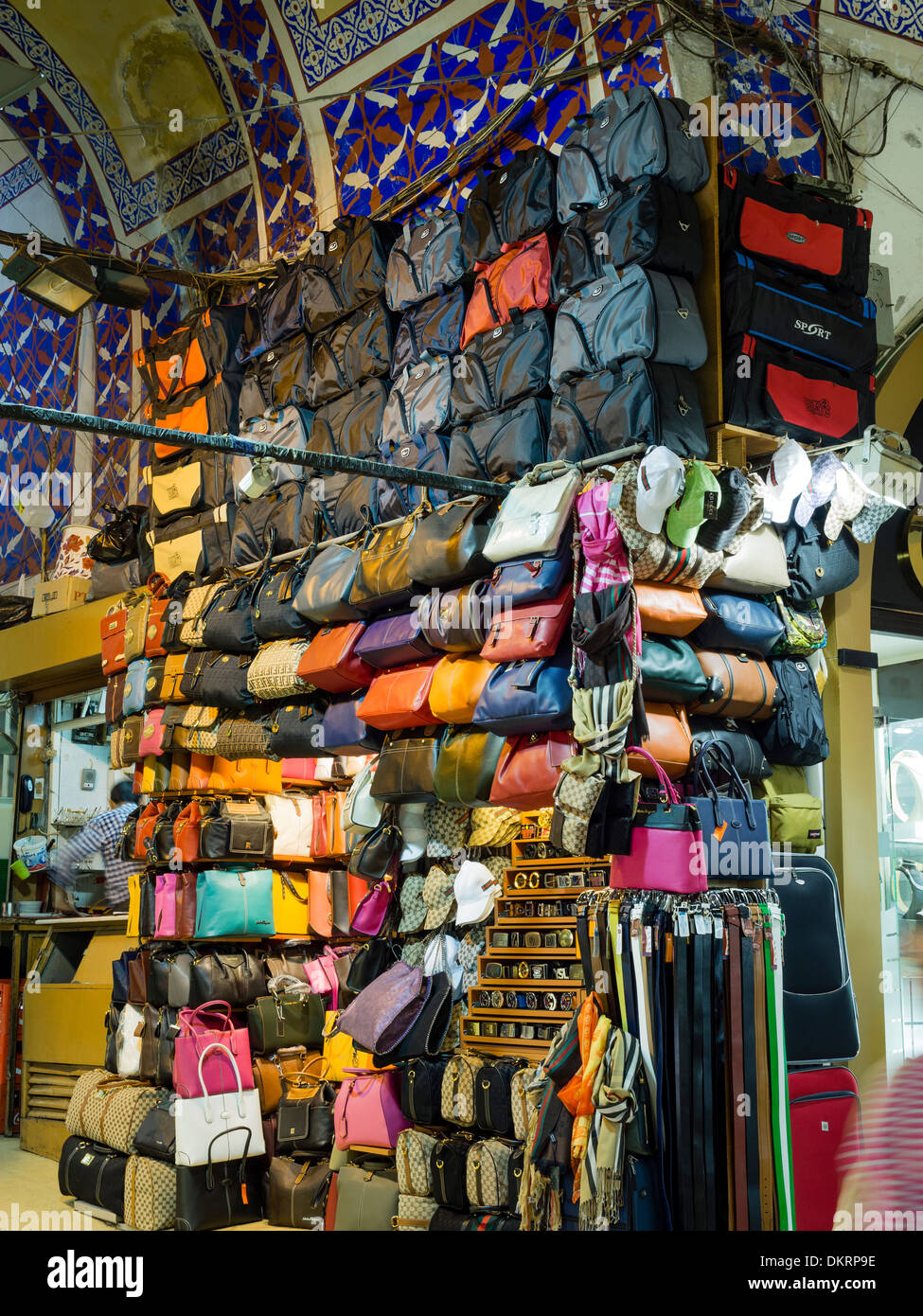 Handbag shop in the Grand Bazaar Istanbul Turkey Stock Photo - Alamy