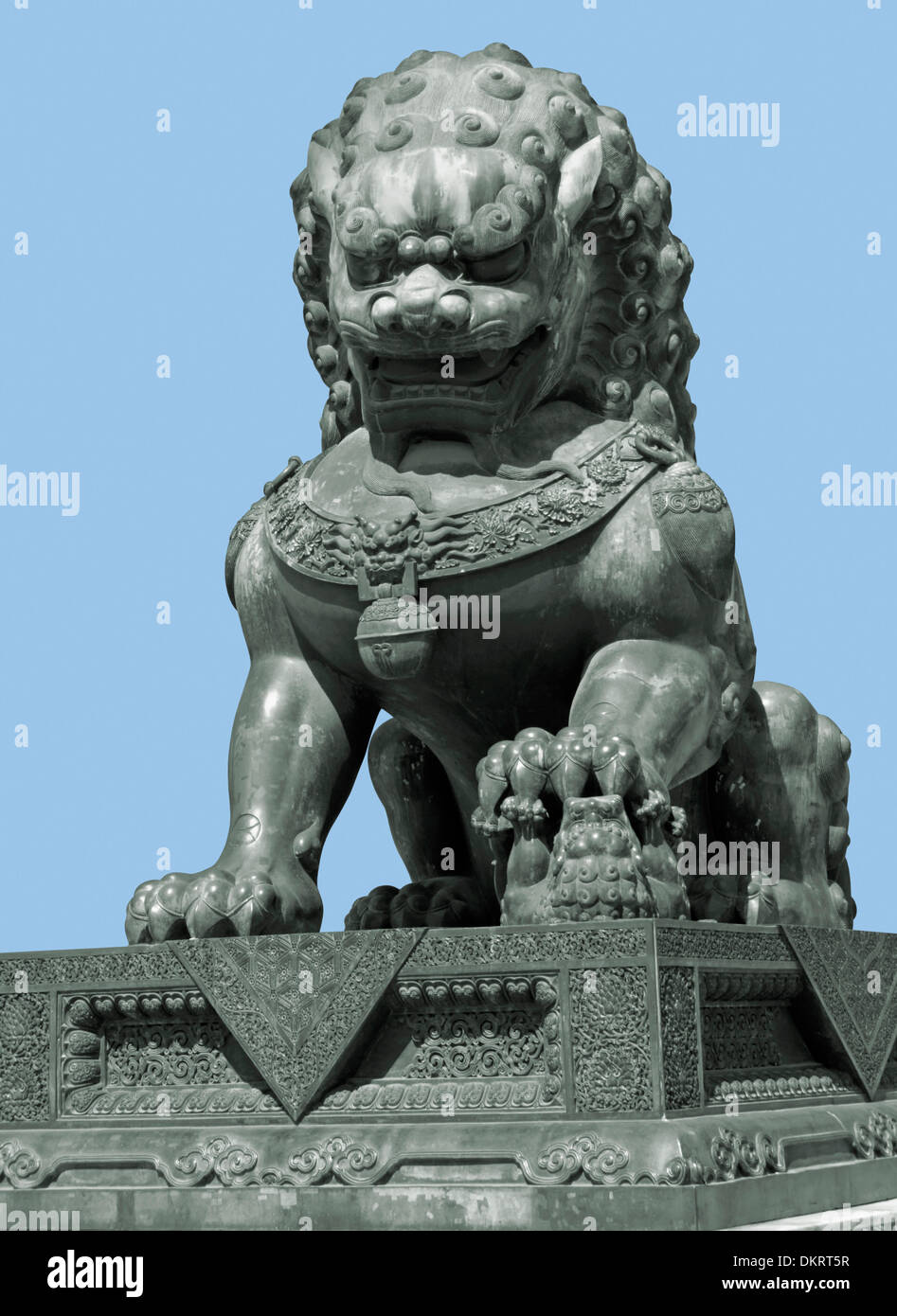 Lion of buddha hi-res stock photography and images - Alamy