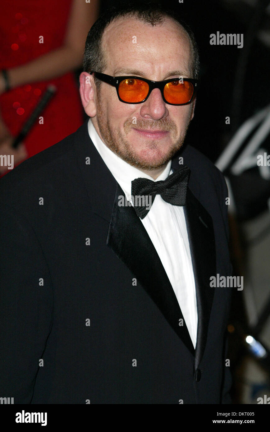 ELVIS COSTELLO.SINGER.A.BEVERLY HILLS, LOS ANGELES, US.24/03/2002