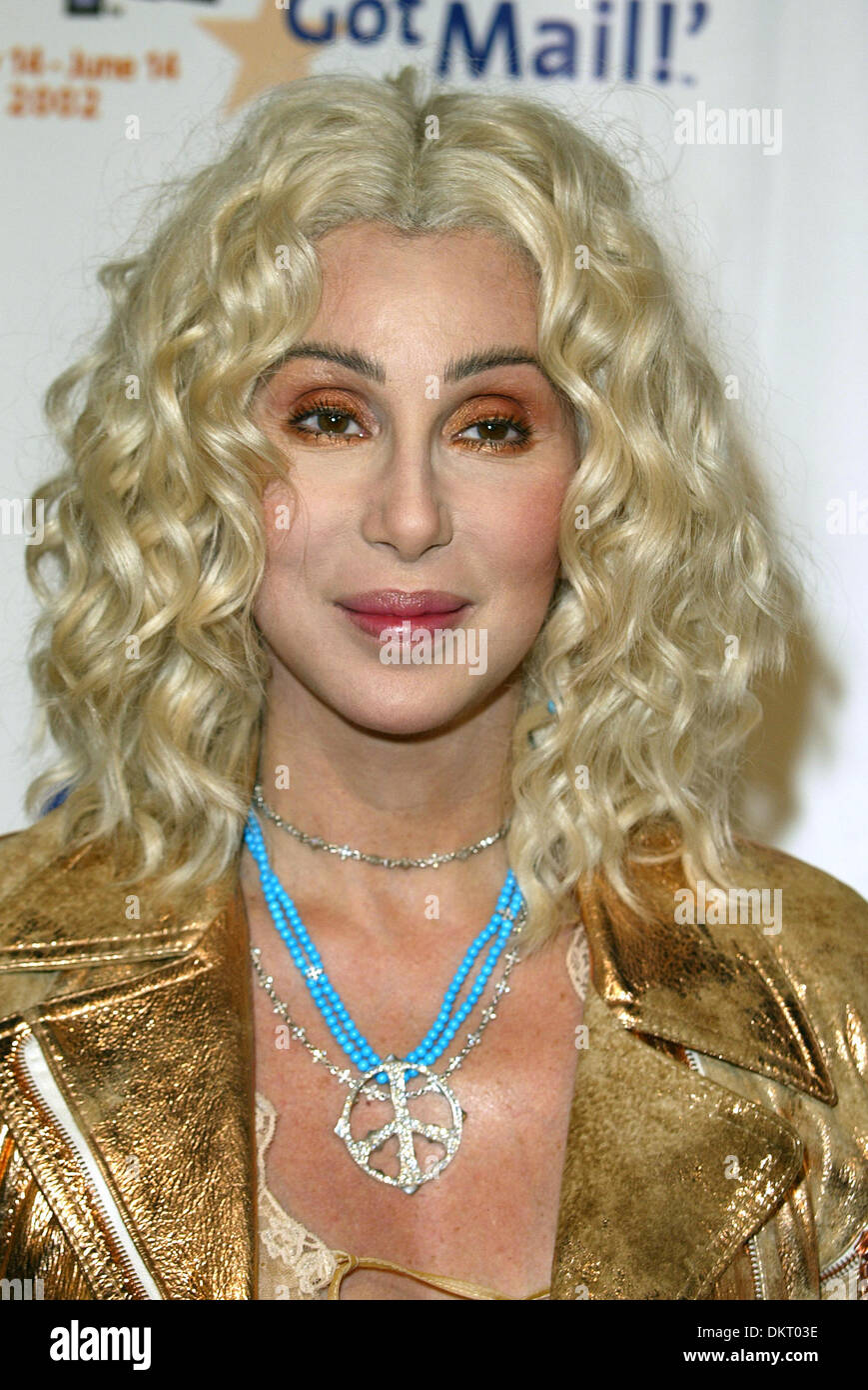Actress singer cher hi-res stock photography and images - Alamy