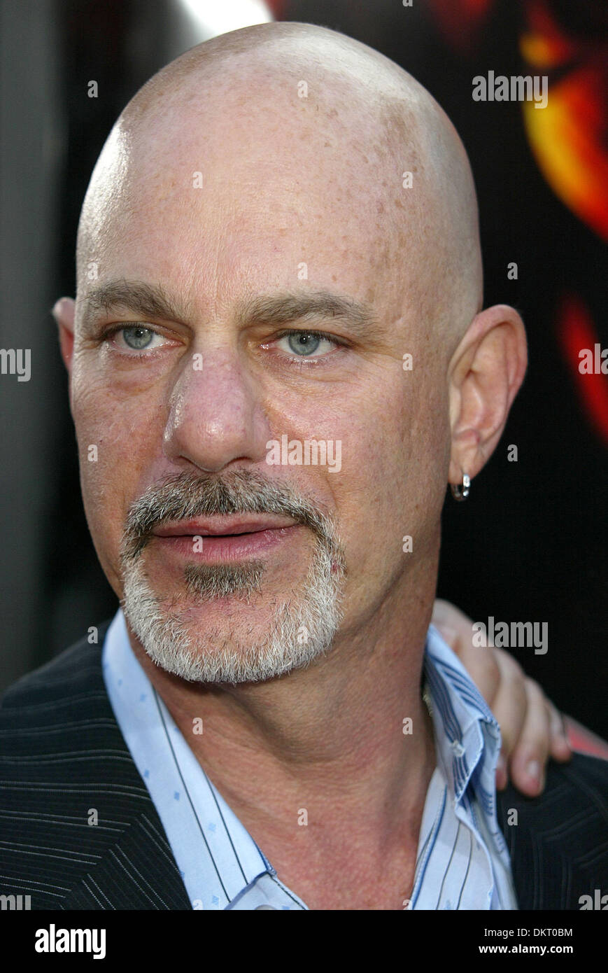 ROB COHEN.FILM DIRECTOR.WESTWOOD, LOS ANGELES, USA.05/08/2002.LAB7061. Stock Photo