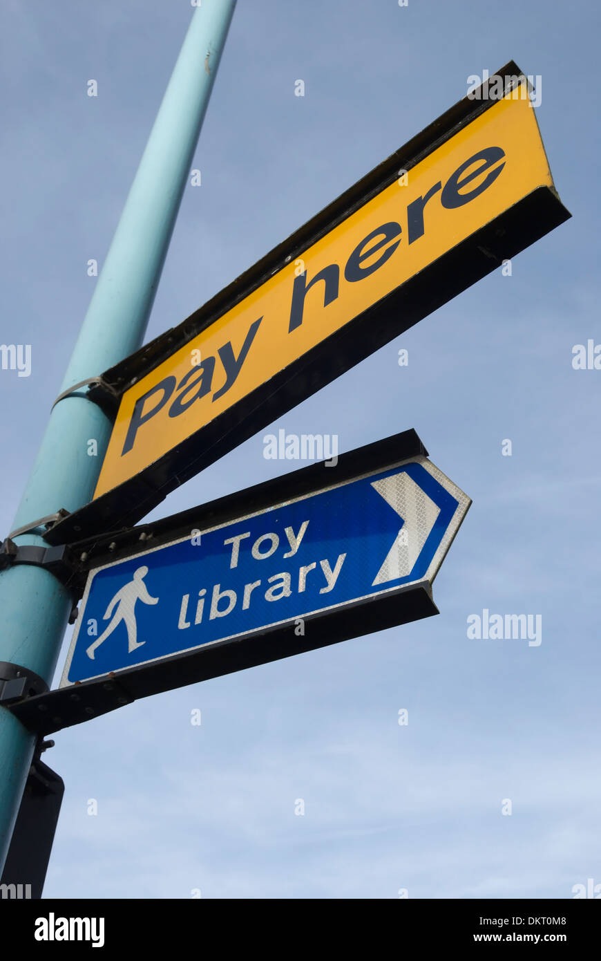 Pay directions hires stock photography and images Alamy