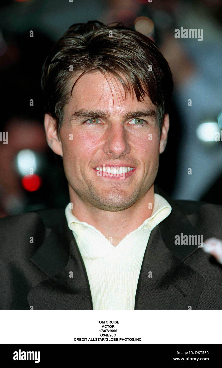 Tom cruise 1996 hi-res stock photography and images - Alamy