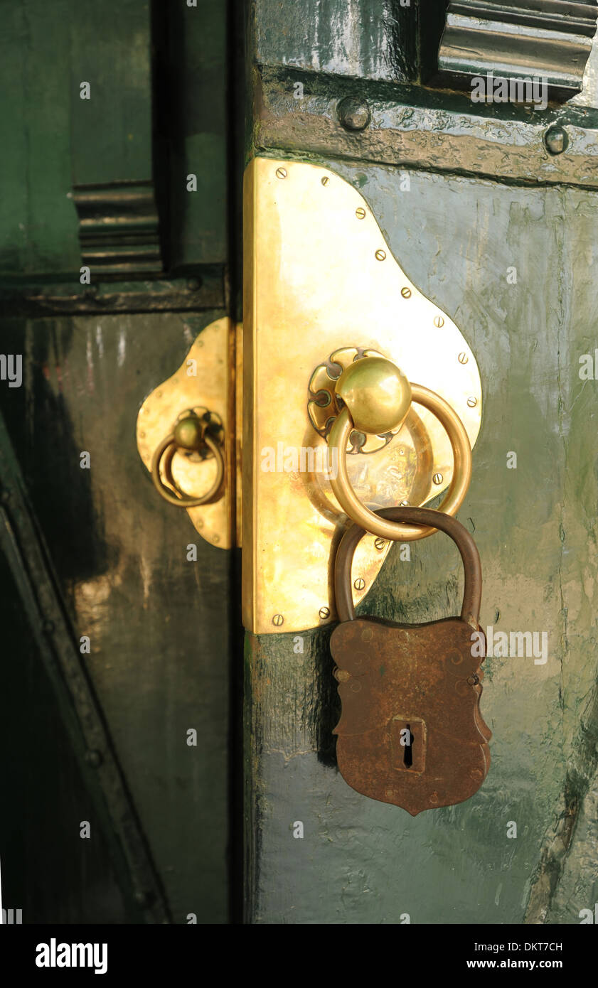 Asia, Indonesia, Java, Yogyakarta, Kraton, door, lock, door lock Stock Photo