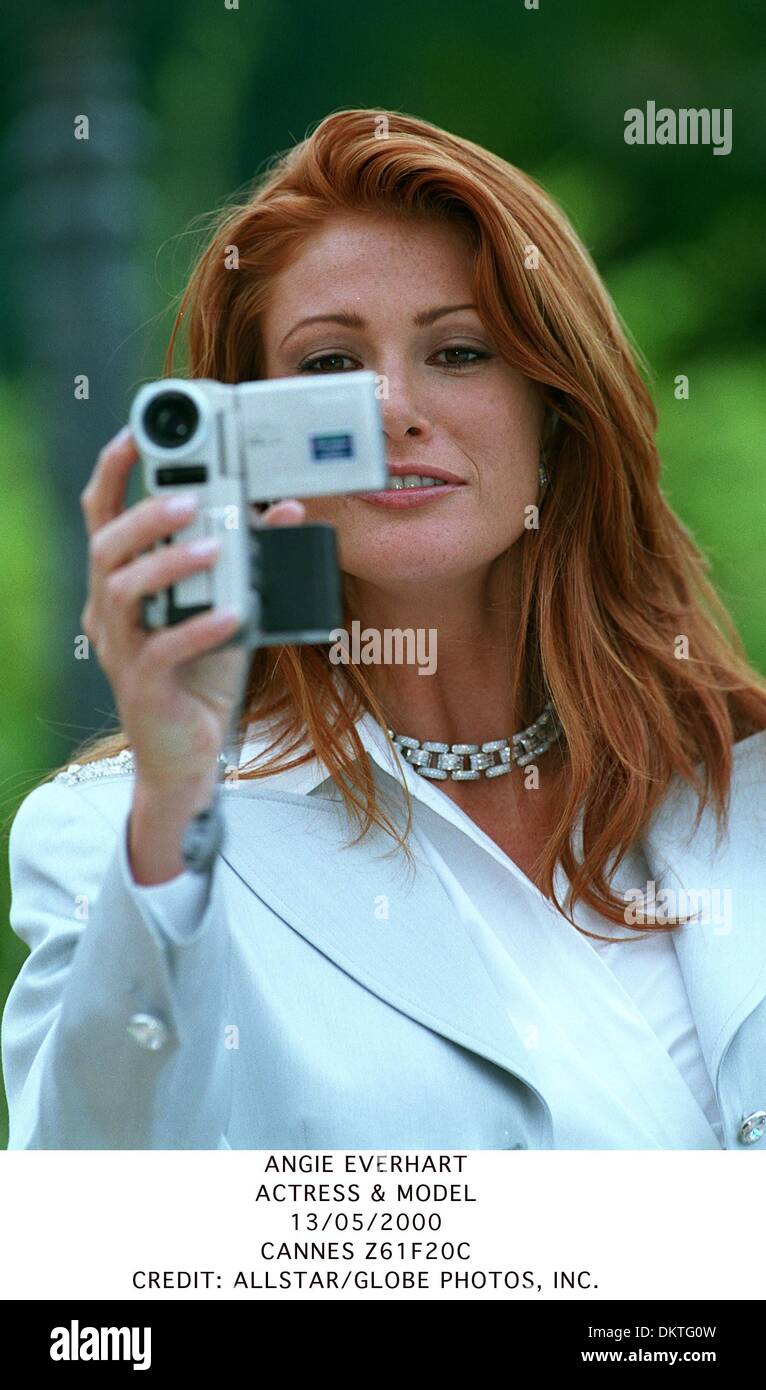 May 13, 2000 ANGIE EVERHART.ACTRESS & MODEL.13/05/2000.CANNES Z61F20C