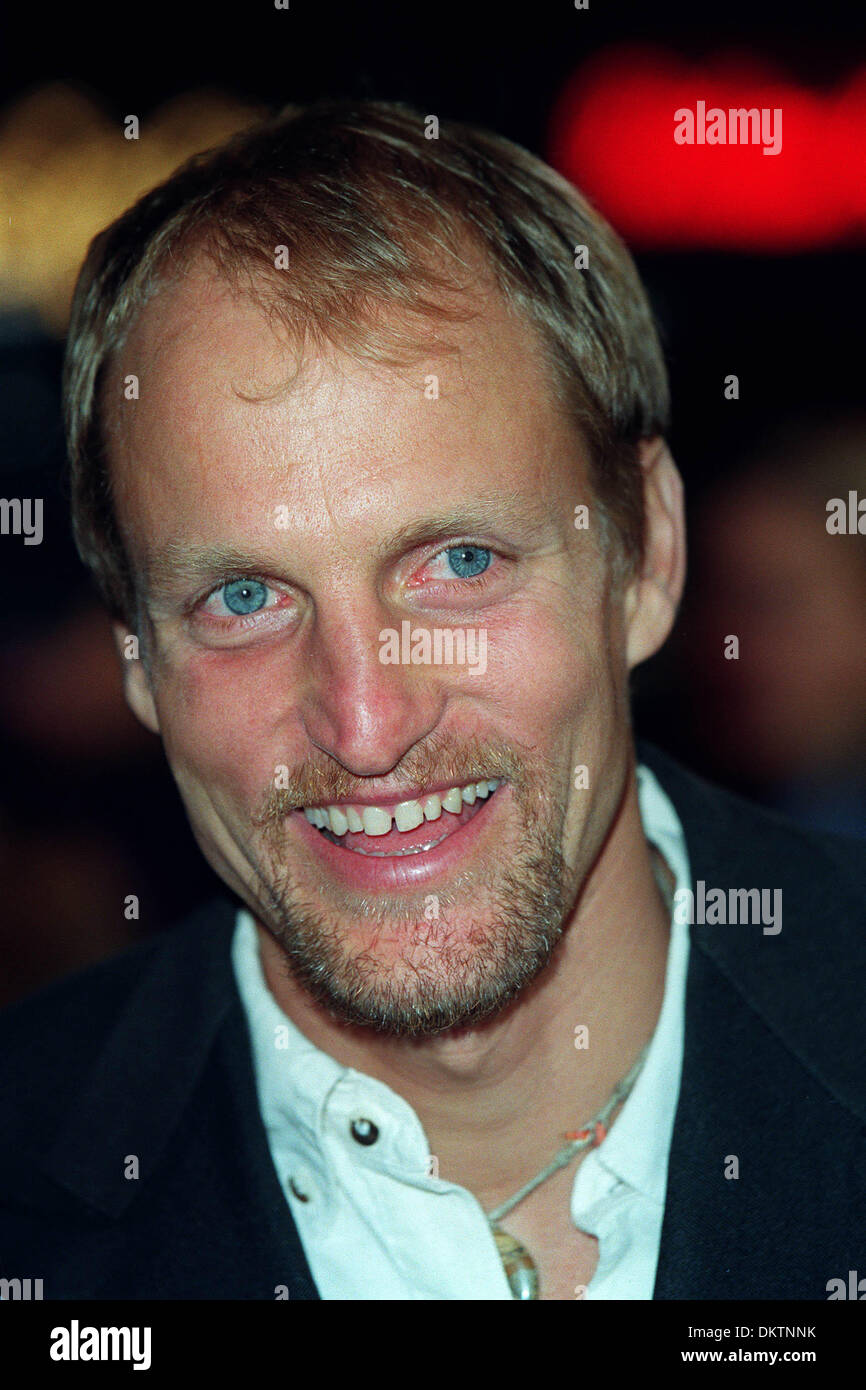 WOODY HARRELSON.FILM ACTOR.25/04/1998.N34F12A Stock Photo Alamy