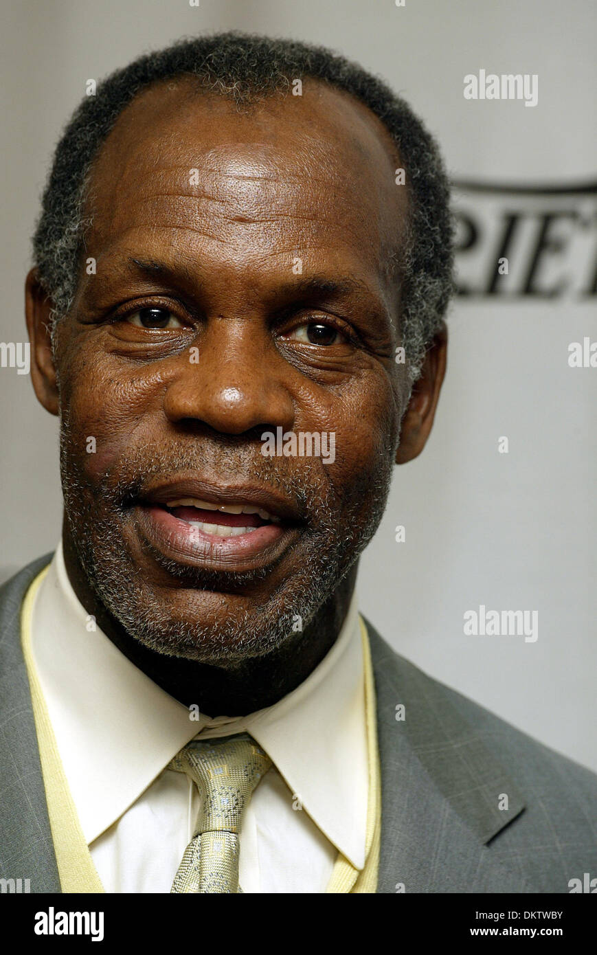 DANNY GLOVER.ACTOR. BEVERLY HILLS, USA.REGENT BEVERLY WILSHIRE HOTEL.28/10/2002.LAC10501. Stock Photo