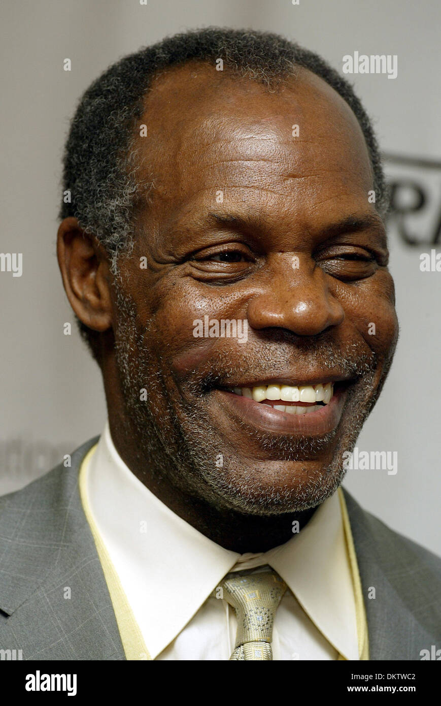 DANNY GLOVER.ACTOR. BEVERLY HILLS, USA.REGENT BEVERLY WILSHIRE HOTEL.28/10/2002.LAC10505. Stock Photo