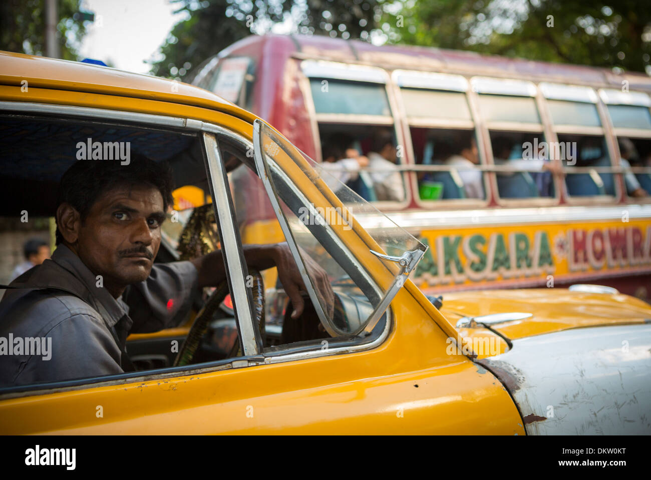 Calcutta (Kolkata), India taxi driver Stock Photo