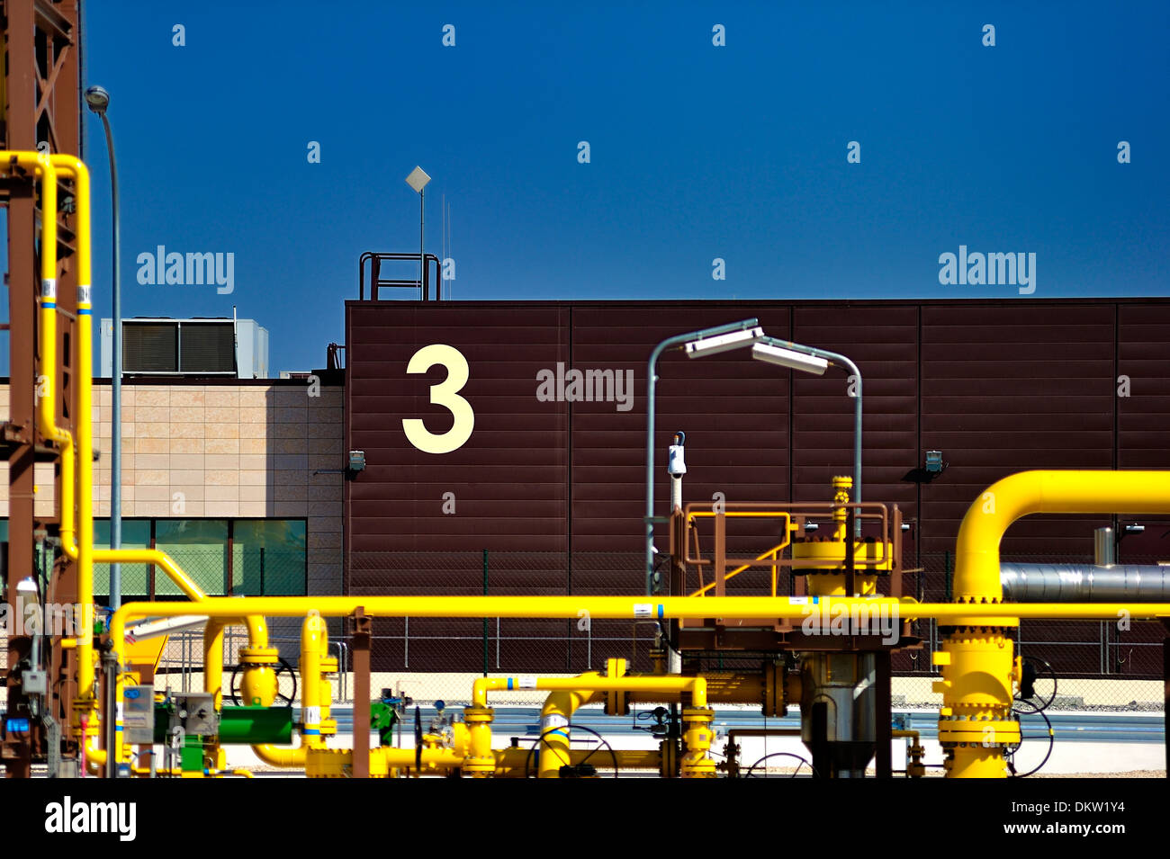 Gas pressure regulator station hires stock photography and images Alamy