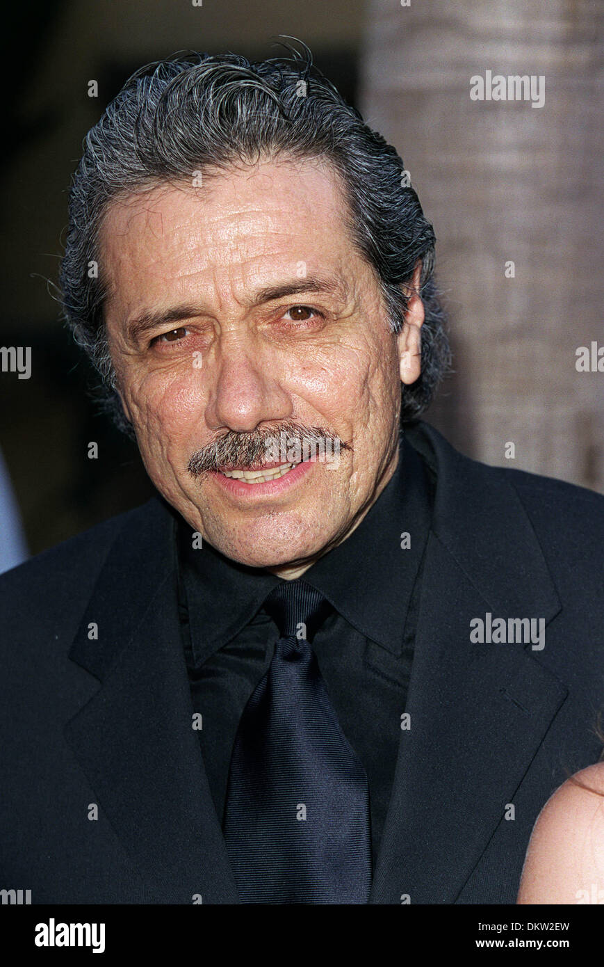 EDWARD JAMES OLMOS.FILM ACTOR.HOLLYWOOD, LOS ANGELES, USA.28/07/2001.BL29D34AC. Stock Photo