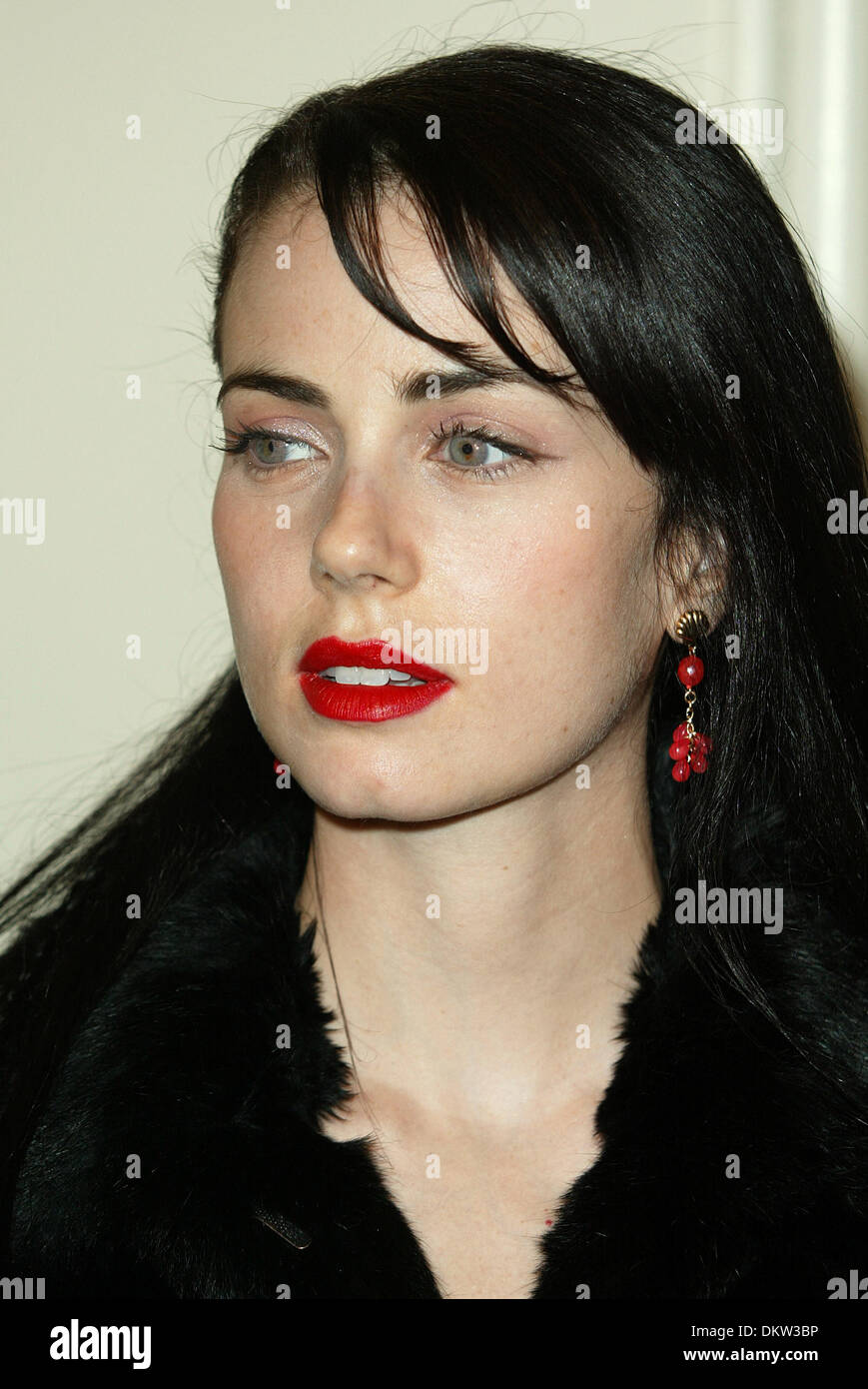 MIA KIRSHNER ACTRESS WESTWOOD LOS ANGELES USA 08 04 2002 LA2407 mia-kirshner-actress-westwood-los-angeles-usa-08-04-2002-la2407