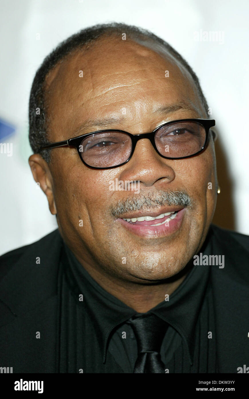 QUINCY JONES.MUSICIAN.HILLS, LA, USA.BEVERLY HILTON HOTEL, BEVERLY.15/10/2002.LAC9958. Stock Photo