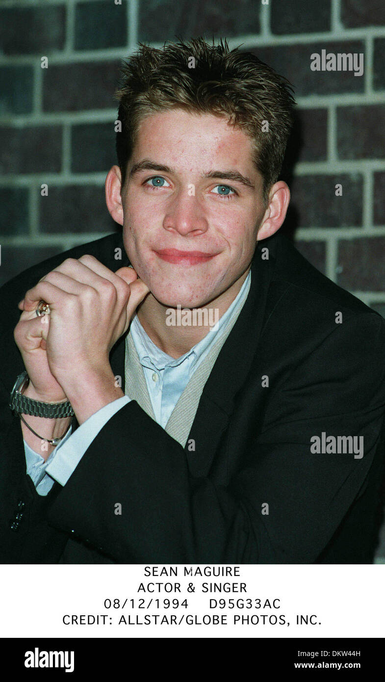Sean maguire actor hi-res stock photography and images - Alamy
