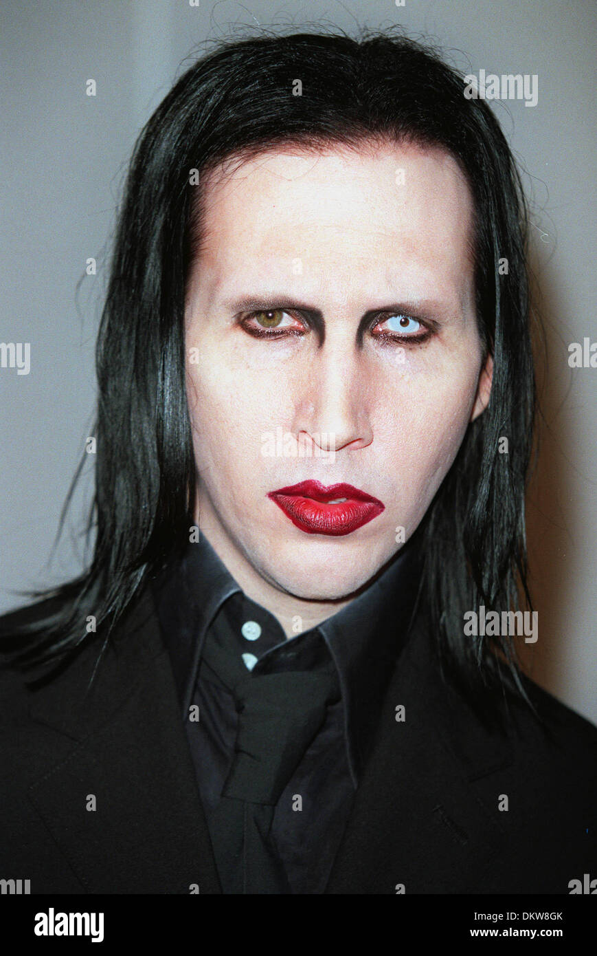 MARILYN MANSON.SINGER LA, USA.28/10/2001.BM84D16C. 2001 Stock Photo