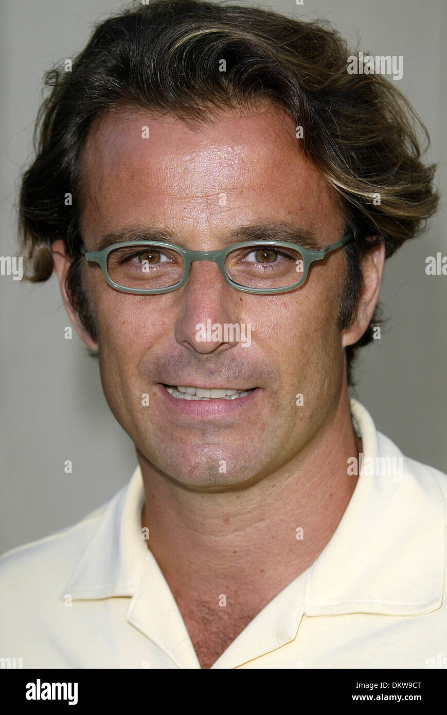 ERIC LUTES.ACTOR.HOLLYWOOD, LOS ANGELES, USA.08/07/2002.LAB5818 Stock Photo Alamy
