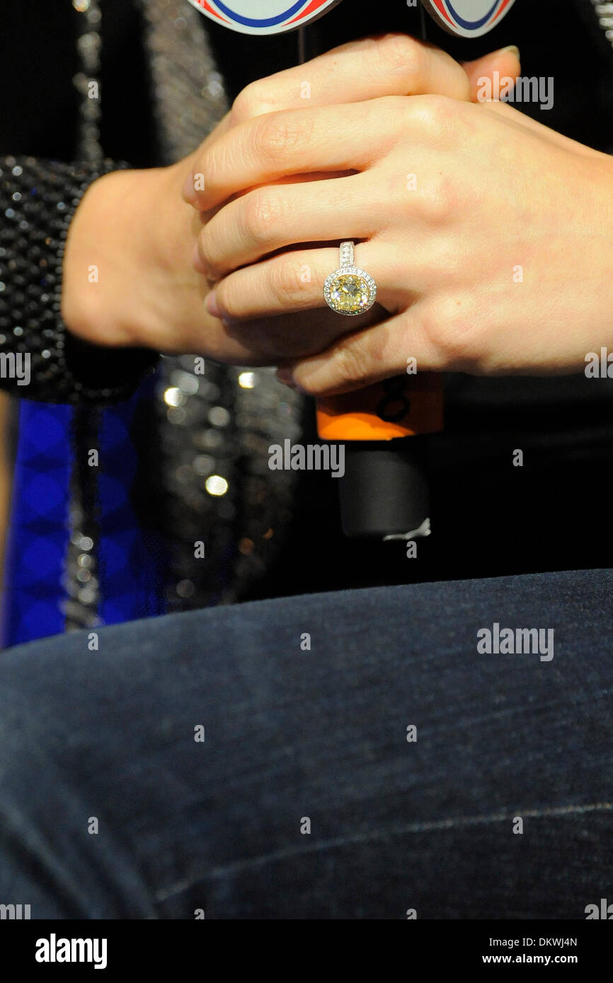 Carrie underwood's wedding ring clearance