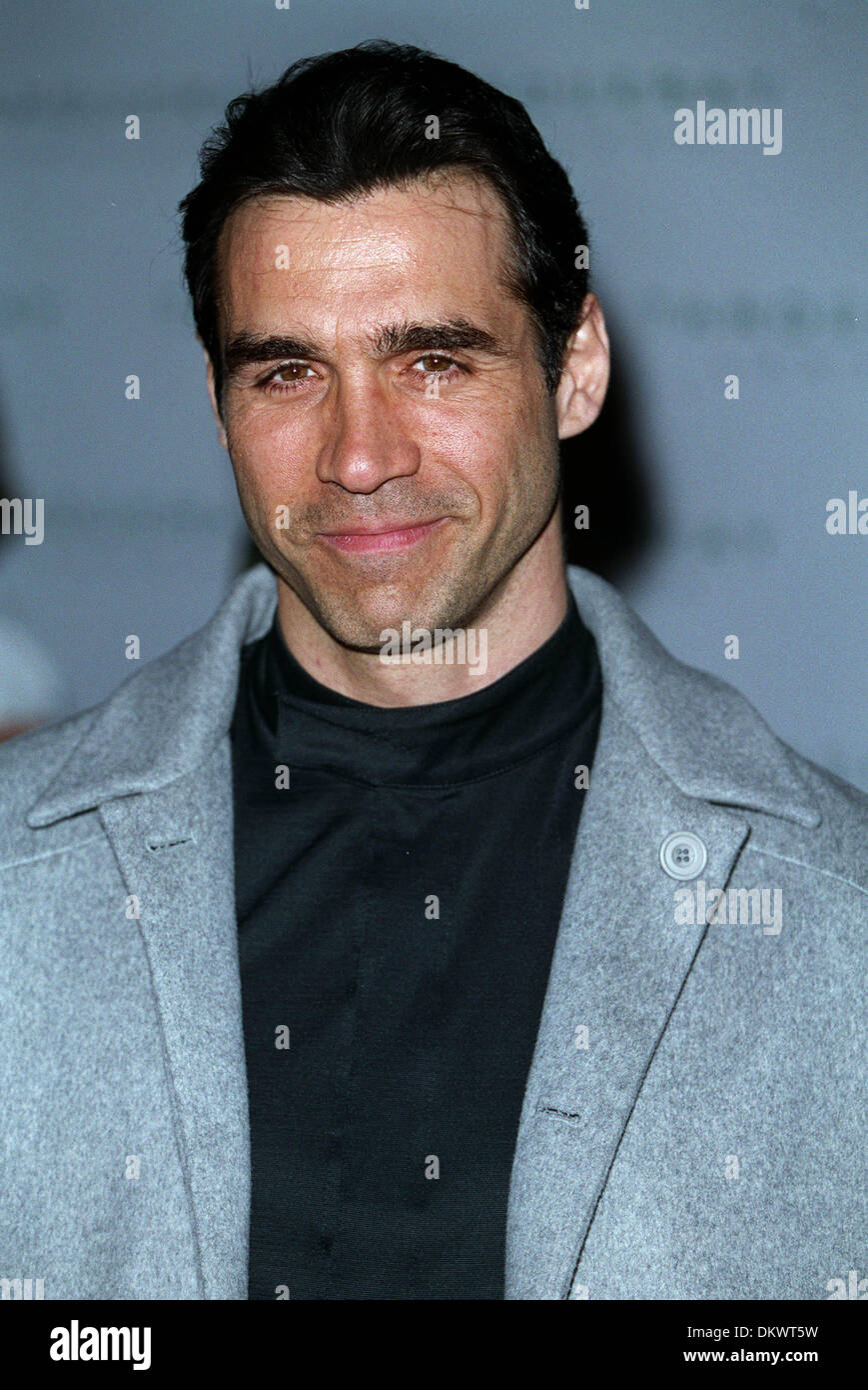 Adrian paul hi-res stock photography and images - Alamy