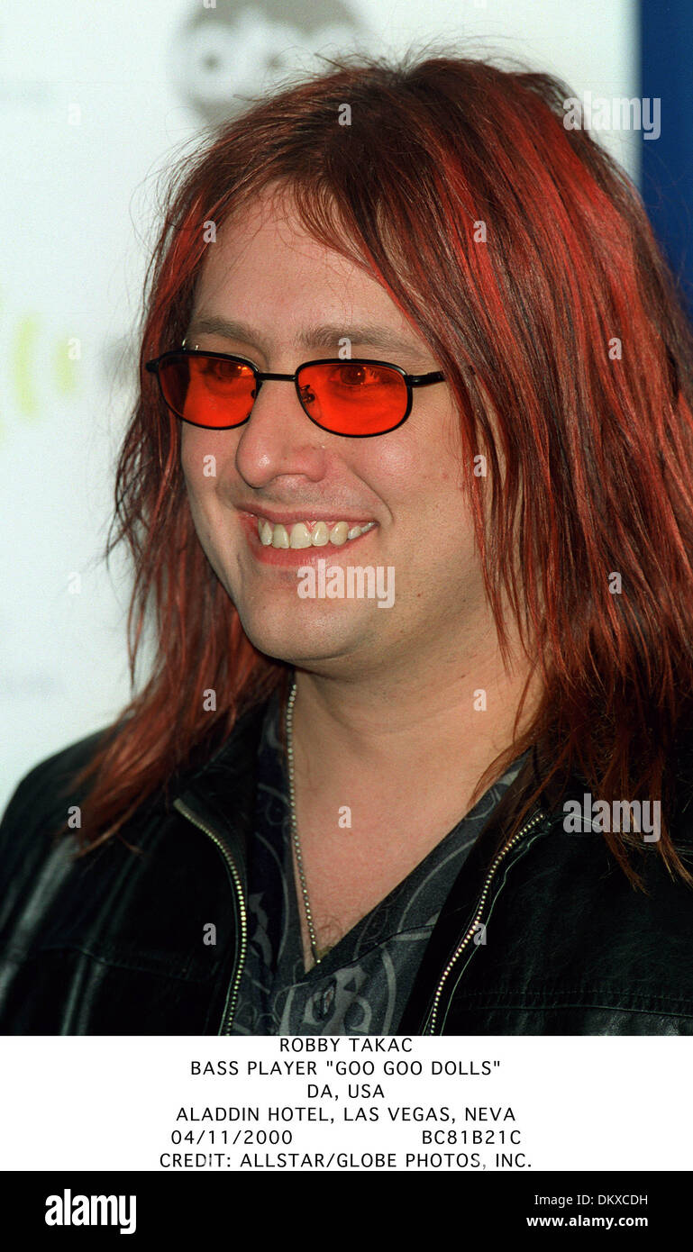 Nov. 4, 2000 - ALADDIN HOTEL, LAS VEGAS, NEVA - ROBBY TAKAC.BASS PLAYER ''GOO GOO DOLLS''.DA, USA.ALADDIN HOTEL, LAS VEGAS, NEVA.04/11/2000.BC81B21C.CREDIT:(Credit Image: © Globe Photos/ZUMAPRESS.com) Stock Photo