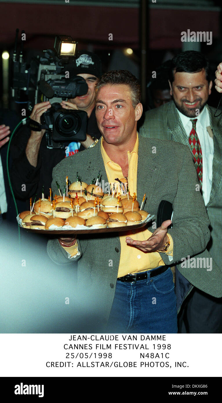 JEAN-CLAUDE VAN DAMME.CANNES FILM FESTIVAL 1998.25/05/1998.N48A1C Stock  Photo - Alamy