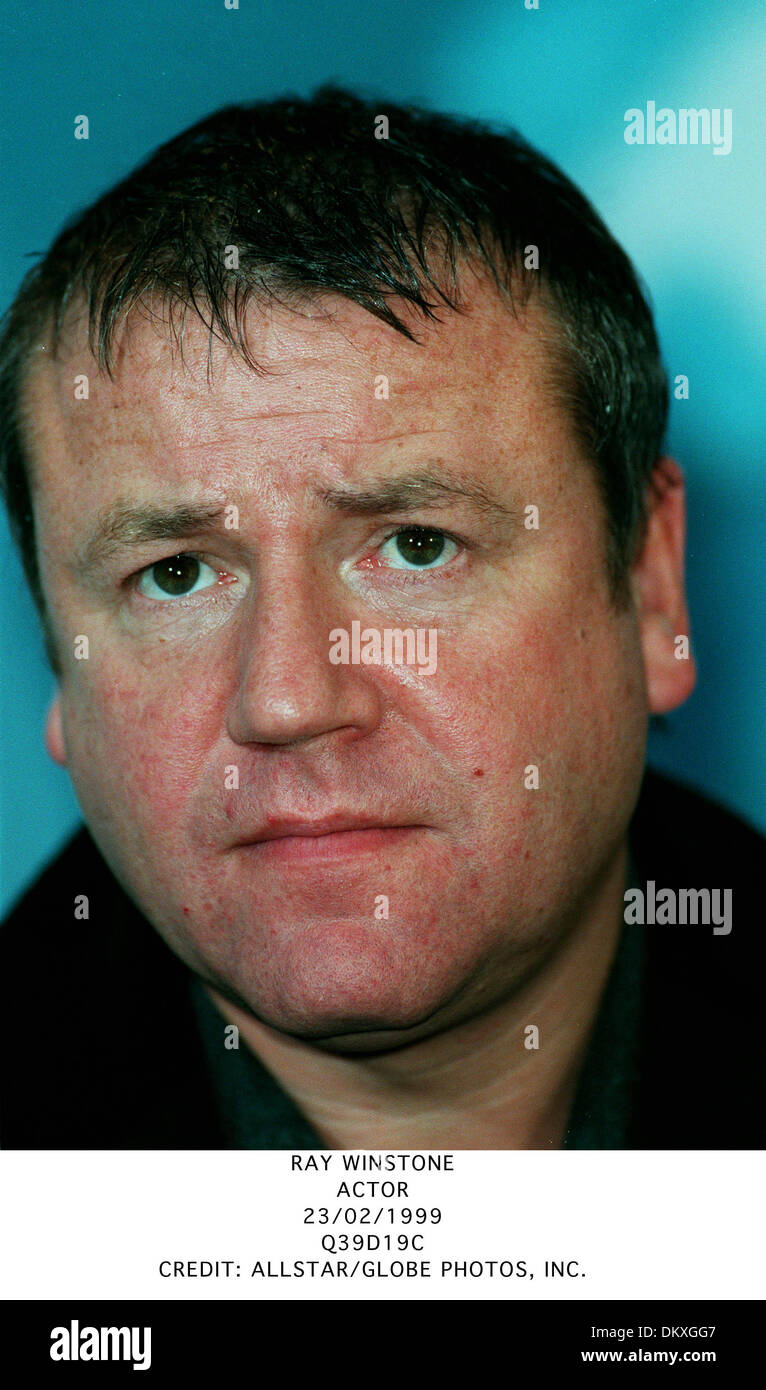Actor ray winstone hi-res stock photography and images - Alamy