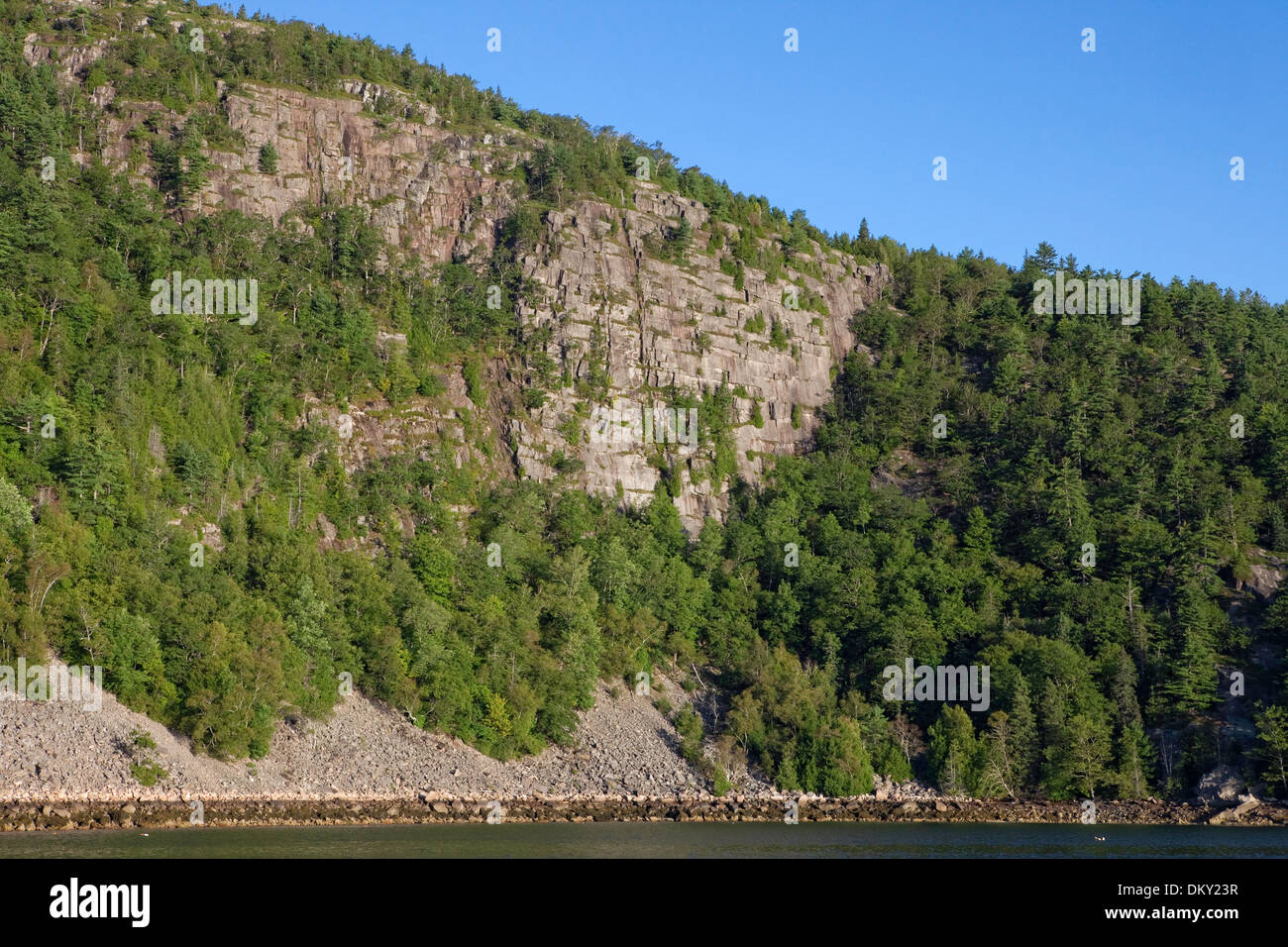 Granite Cliff, Valley Cove, Somes Sound, Mount Desert Island, Acadia National Park, Maine Stock Photo