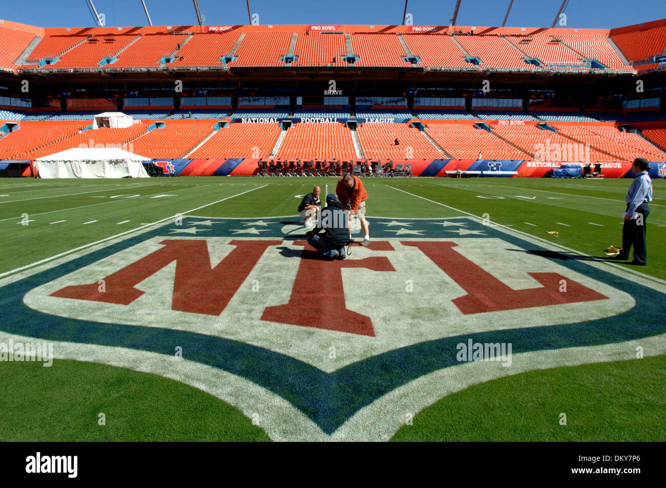 Super Bowl preps underway at Raymond James Stadium in Tampa 