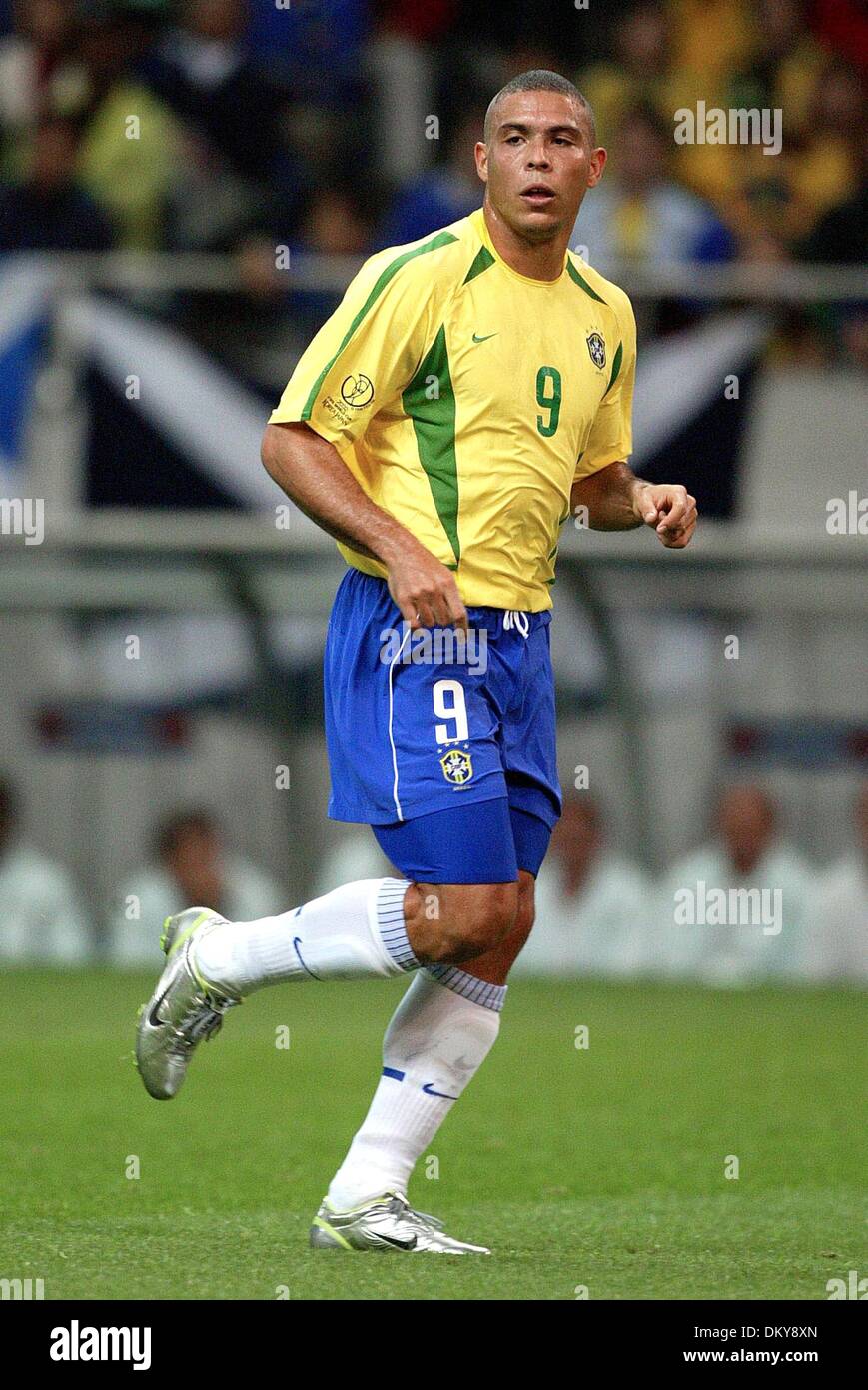 Ronaldinho: FIFA world cup 2022: Ronaldinho reunites with 2002 world cup  winning Brazil teammates in Qatar. See photo - The Economic Times