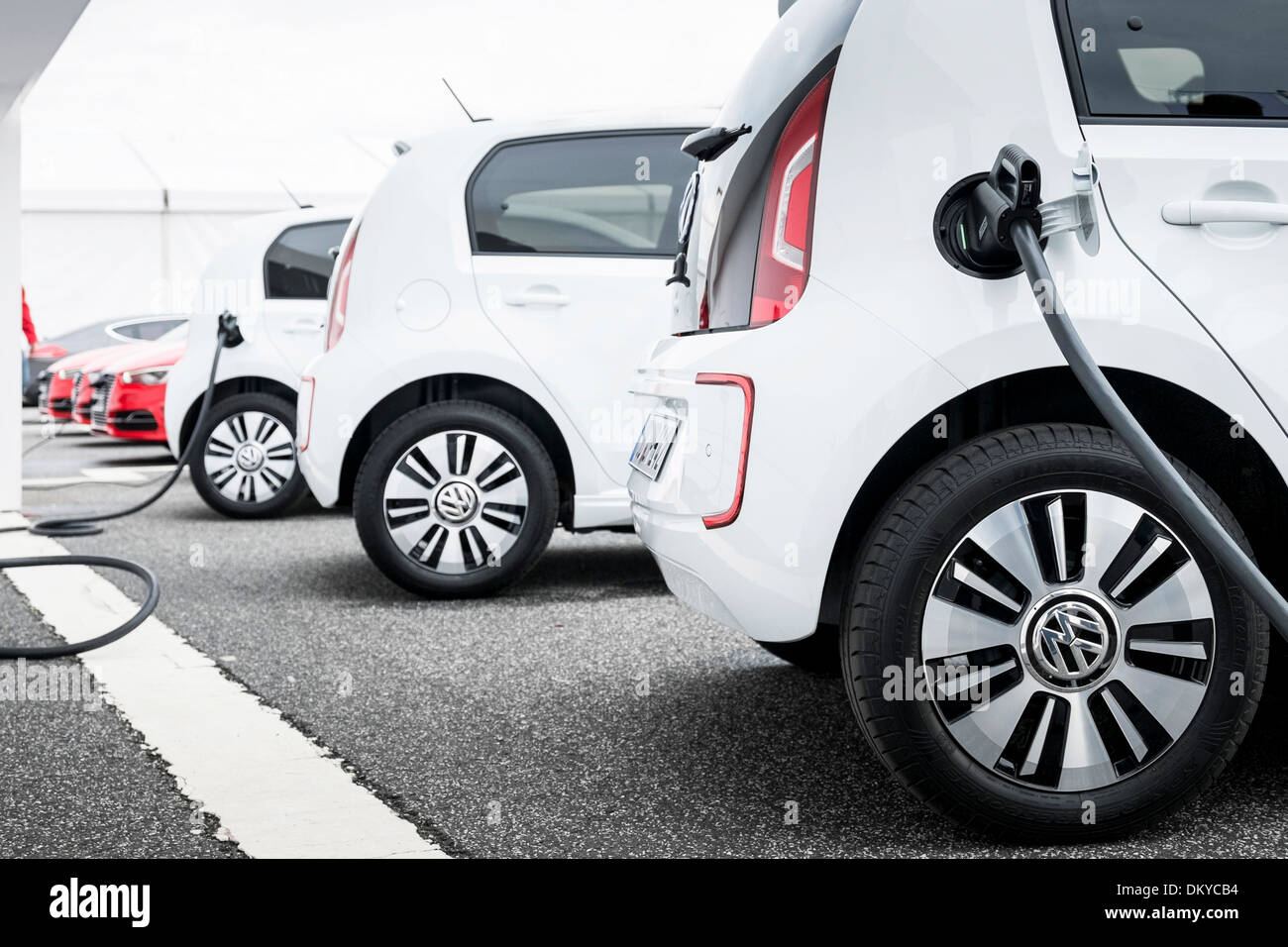 Vw e 2024 up charging