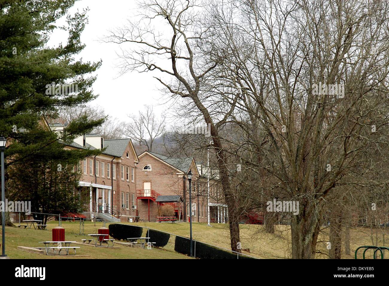 Jan. 6, 2002 - K41848AR.FAMILY AND FRIENDS VISIT MARTHA STEWART IN THE FEDERAL INDUSTRIAL INSTITUTION FOR WOMEN, PRISON IN ALDERSON , WEST VIRGINIA.02-19 , 20-2005. ANDREA RENAULT-   2005.***EXCLUSIVE*(Credit Image: © Globe Photos/ZUMAPRESS.com) Stock Photo