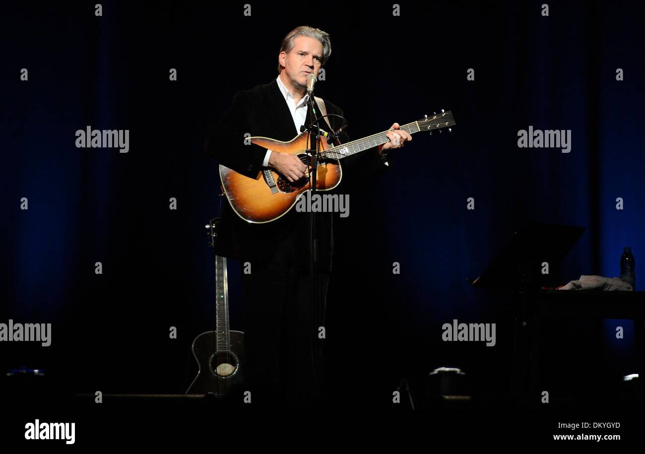 Lloyd cole hi-res stock photography and images - Alamy