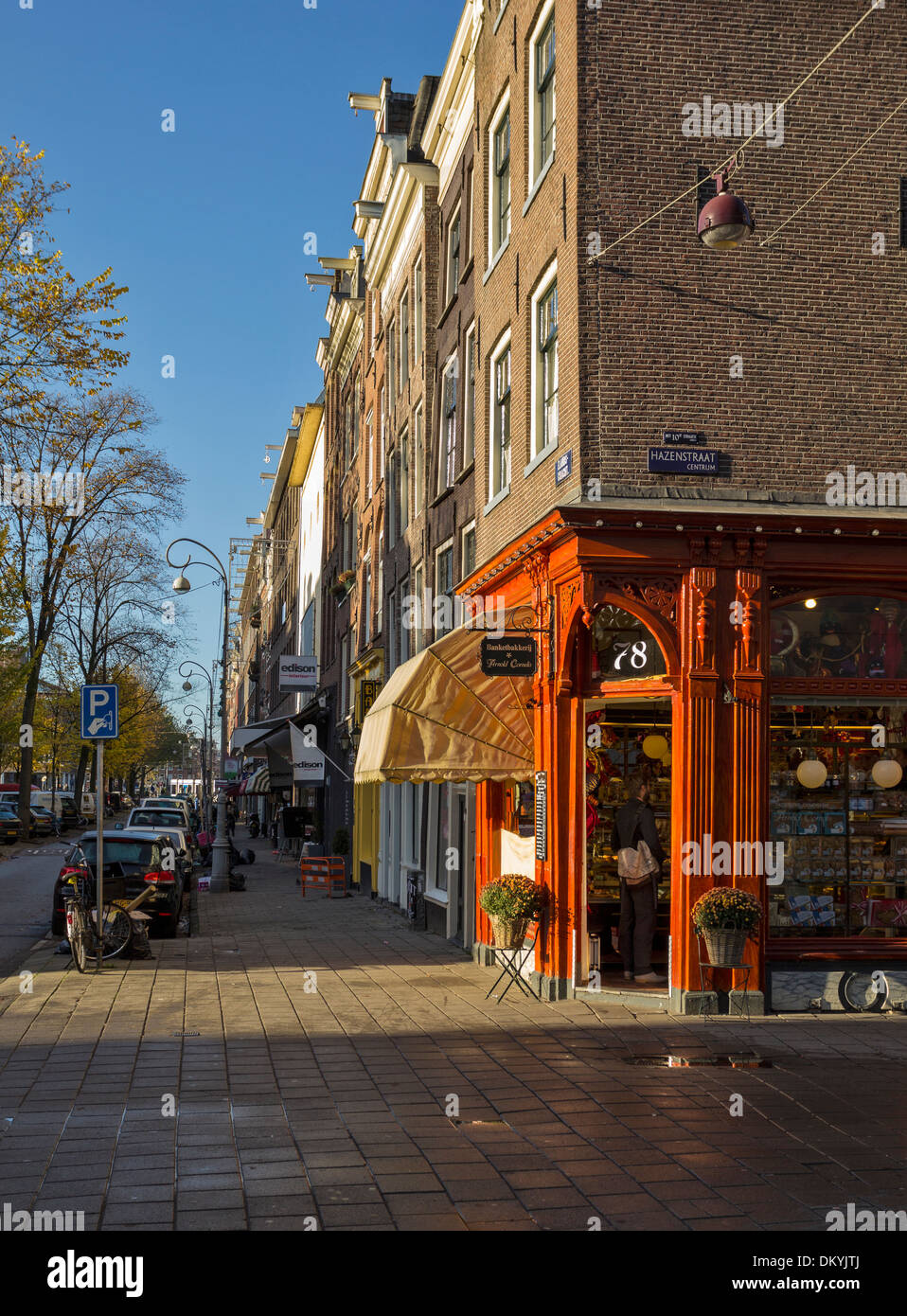 CORNER SHOP AND CAFE AMSTERDAM HOLLAND Stock Photo