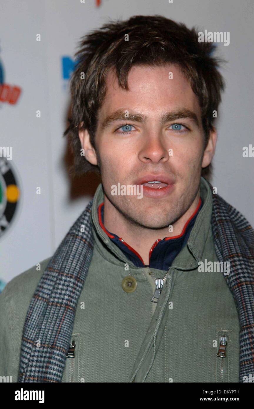 Jan 22 02 Kar Hostage Premiere At The Ziegfeld Theatre In New York City 03 08 05 Andrea Renault 05 Chris Pine Credit Image C Globe Photos Zumapress Com Stock Photo Alamy