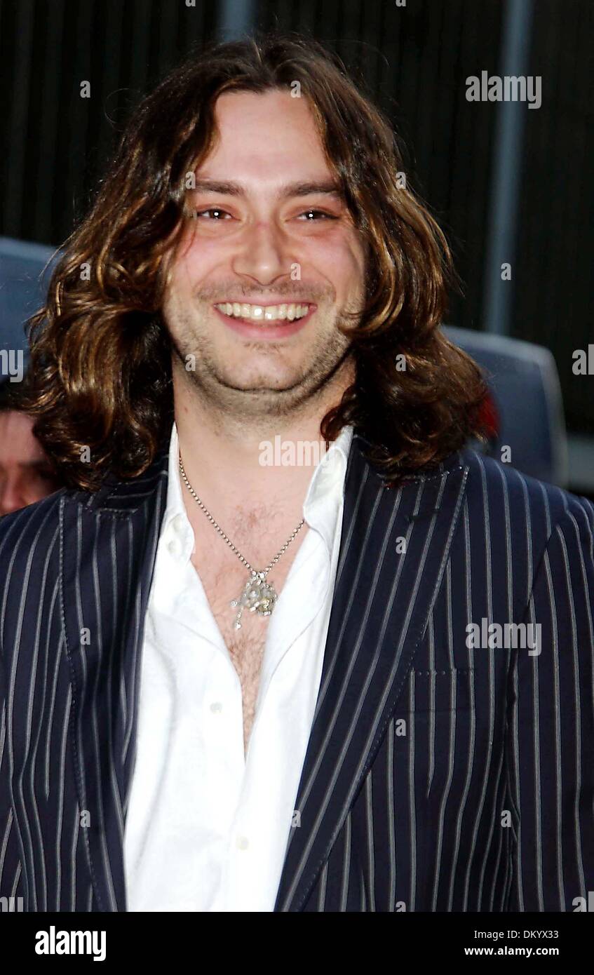 Oct. 2, 2001 - K43180AR.NEW YORK CITY RED CARPET BENEFIT PREMIERE OF 'STAR WARS:EPISODE III REVENGE OF  THE SITH' AT THE ZIEGFELD THEATER, NEW YORK CITY  05-12-2005. ANDREA RENAULT-   CONSTANTINE(Credit Image: © Globe Photos/ZUMAPRESS.com) Stock Photo